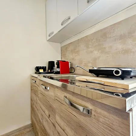 מלון דירות Golden Center Rhodes City
